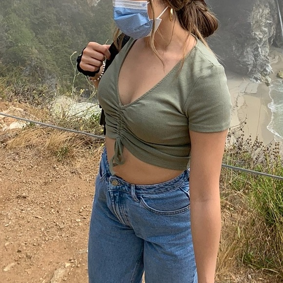 Zara Gathered Crop Top SS20 - Picture 2 of 4